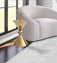 Load image into Gallery viewer, Malia - End Table

