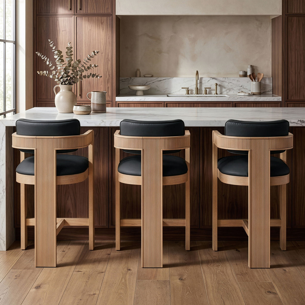 Sacha - Vegan Leather Upholstered Counter Stool With Natural Base