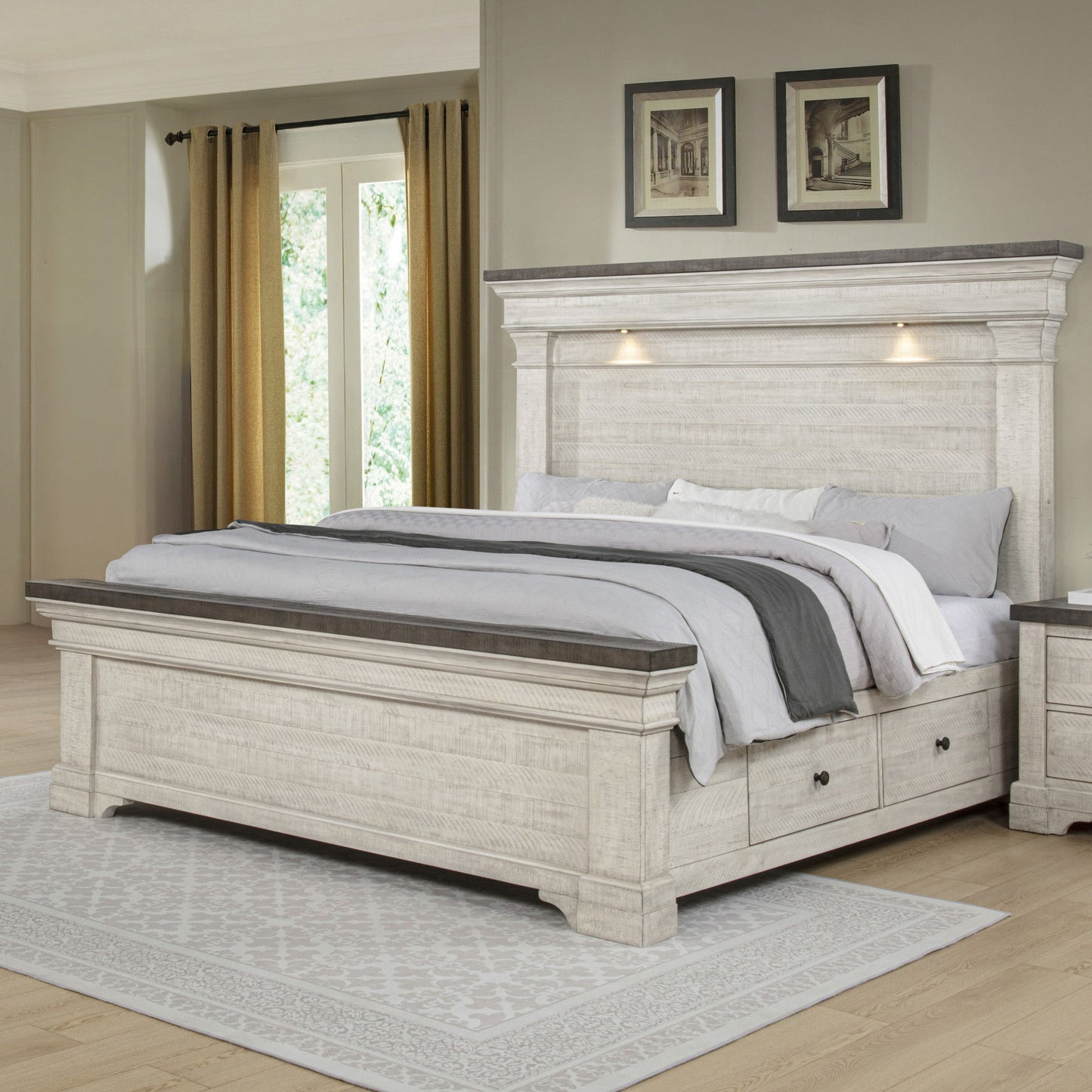 Augusta - 6/6-6/0 King/California King Footboard & Roll Out Slats - Rustic White