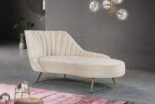 Load image into Gallery viewer, Margo - Chaise
