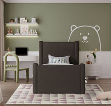 Load image into Gallery viewer, Elias - Boucle Bed
