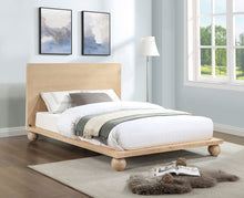 Load image into Gallery viewer, Kent - Bed
