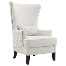 Load image into Gallery viewer, Pippin Accent Chair
