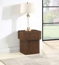 Load image into Gallery viewer, Oakmont - End Table
