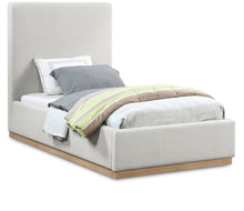 Load image into Gallery viewer, Alfie - Bed
