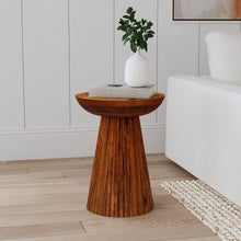Load image into Gallery viewer, Aureo Side Table
