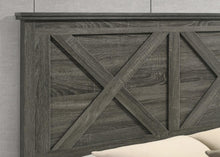 Load image into Gallery viewer, B522 - Bedroom Set
