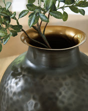 Load image into Gallery viewer, Woody - Vase
