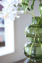 Load image into Gallery viewer, Renethorne - Vase
