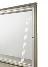 Load image into Gallery viewer, Galaxy Home Samantha Mirror Silver
