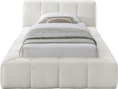 Carlin - Bed