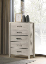 Load image into Gallery viewer, B523 - Chest - White Wash
