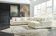 Load image into Gallery viewer, Lindyn - Sectional

