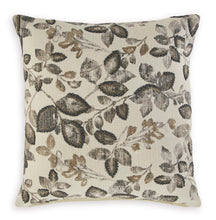 Load image into Gallery viewer, Holdenway Pillow (Set of 4)
