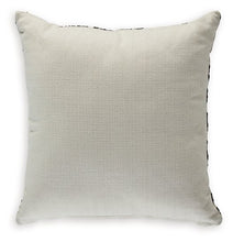 Load image into Gallery viewer, Kaidney Pillow (Set of 4)
