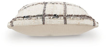 Load image into Gallery viewer, Wimings Pillow (Set of 4)
