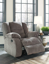 Load image into Gallery viewer, Tulen Recliner - Ego Home Furniture

