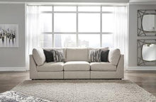 Load image into Gallery viewer, Kellway Sectional Sofa
