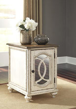 Load image into Gallery viewer, Realyn End Table Set - Ego Home Furniture
