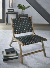 Load image into Gallery viewer, Fayme Accent Chair
