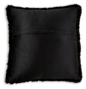 Gariland Pillow (Set of 4)