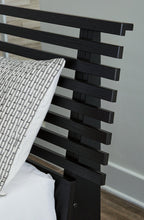 Load image into Gallery viewer, Danziar Slat Bed - Ego Home Furniture
