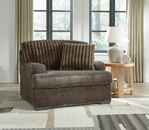 Aylesworth Oversized Chair - Ego Home Furniture