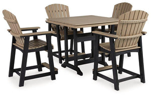 Fairen Trail Outdoor Dining Set