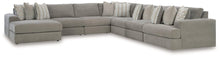 Load image into Gallery viewer, Avaliyah Sectional with Chaise
