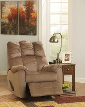 Load image into Gallery viewer, Breegin Chairside End Table
