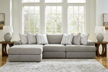 Load image into Gallery viewer, Avaliyah Sectional with Chaise
