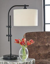 Load image into Gallery viewer, Baronvale Lamp Set - Ego Home Furniture
