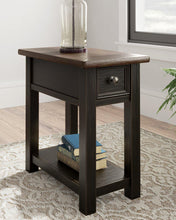 Load image into Gallery viewer, Tyler Creek End Table Set
