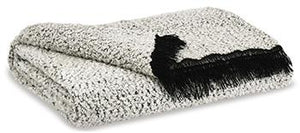 Leonita Throw (Set of 3) - Ego Home Furniture