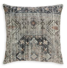 Load image into Gallery viewer, Roseridge Pillow (Set of 4)
