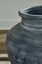 Load image into Gallery viewer, Meadie Vase - Ego Home Furniture
