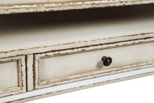 Load image into Gallery viewer, Realyn Occasional Table Set - Ego Home Furniture
