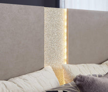Load image into Gallery viewer, Surancha Bed - Ego Home Furniture
