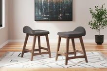 Load image into Gallery viewer, Lyncott Counter Height Bar Stool
