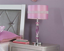 Load image into Gallery viewer, Nyssa Table Lamp
