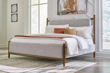 Load image into Gallery viewer, Lyncott Upholstered Bed - Ego Home Furniture
