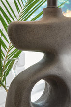 Load image into Gallery viewer, Danacy Table Lamp - Ego Home Furniture
