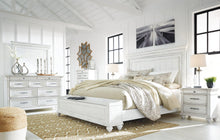 Load image into Gallery viewer, Kanwyn Bed with Storage Bench
