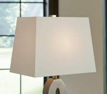 Load image into Gallery viewer, Donancy Table Lamp (Set of 2)
