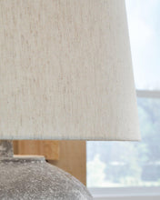 Load image into Gallery viewer, Dreward Table Lamp - Ego Home Furniture
