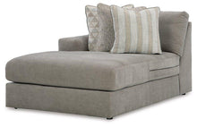 Load image into Gallery viewer, Avaliyah Sectional with Chaise
