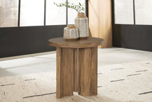 Load image into Gallery viewer, Austanny Occasional Table Set
