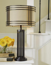 Load image into Gallery viewer, Hanswell Table Lamp - Ego Home Furniture
