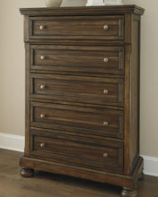 Load image into Gallery viewer, Flynnter Chest of Drawers
