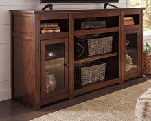 Load image into Gallery viewer, Harpan 72&quot; TV Stand
